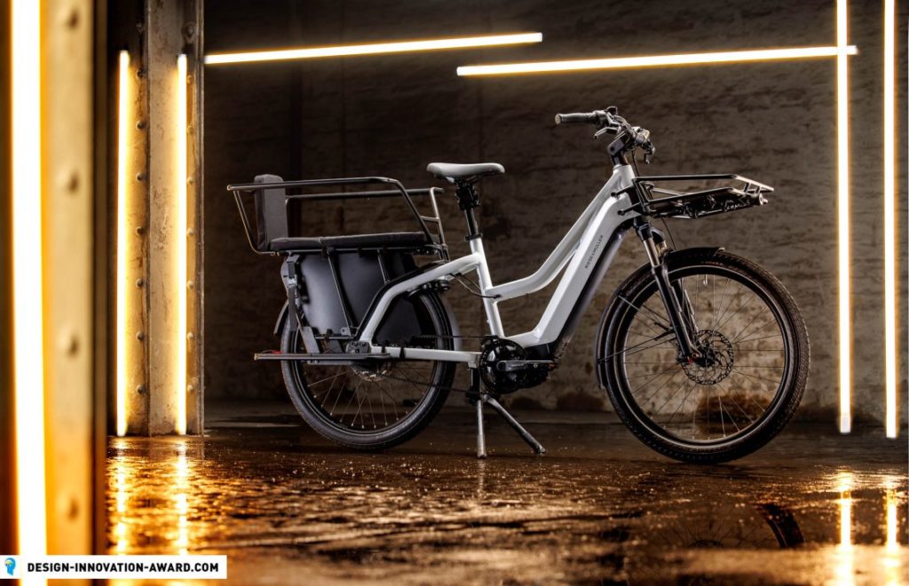 Design & Innovation Award 2022 for the Riese & Müller Multicharger Mixte GT Vario 750 ebike