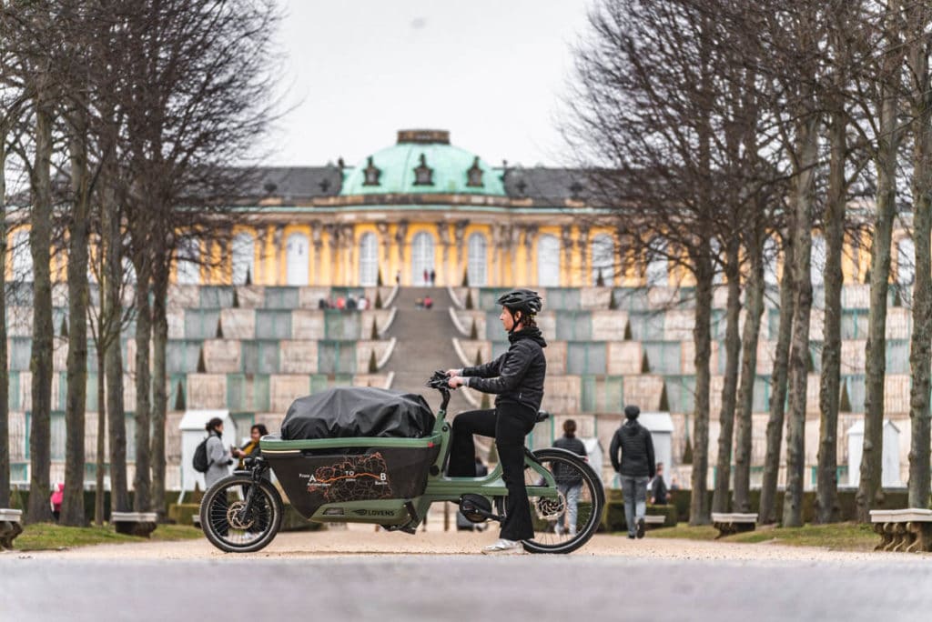 Stopover at Sanssouci Palace in Potsdam on the journey with the Lovens Explorer e-cargo bike from Amsterdam to Berlin