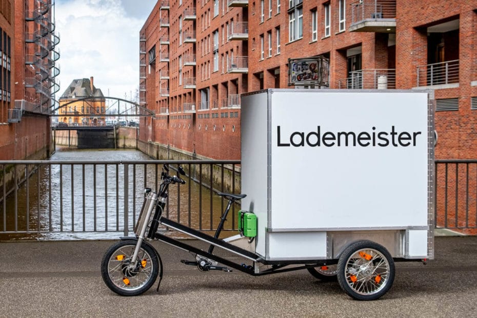 Tricargo Lademeister e-cargo bike with Pinion T-Line gearing