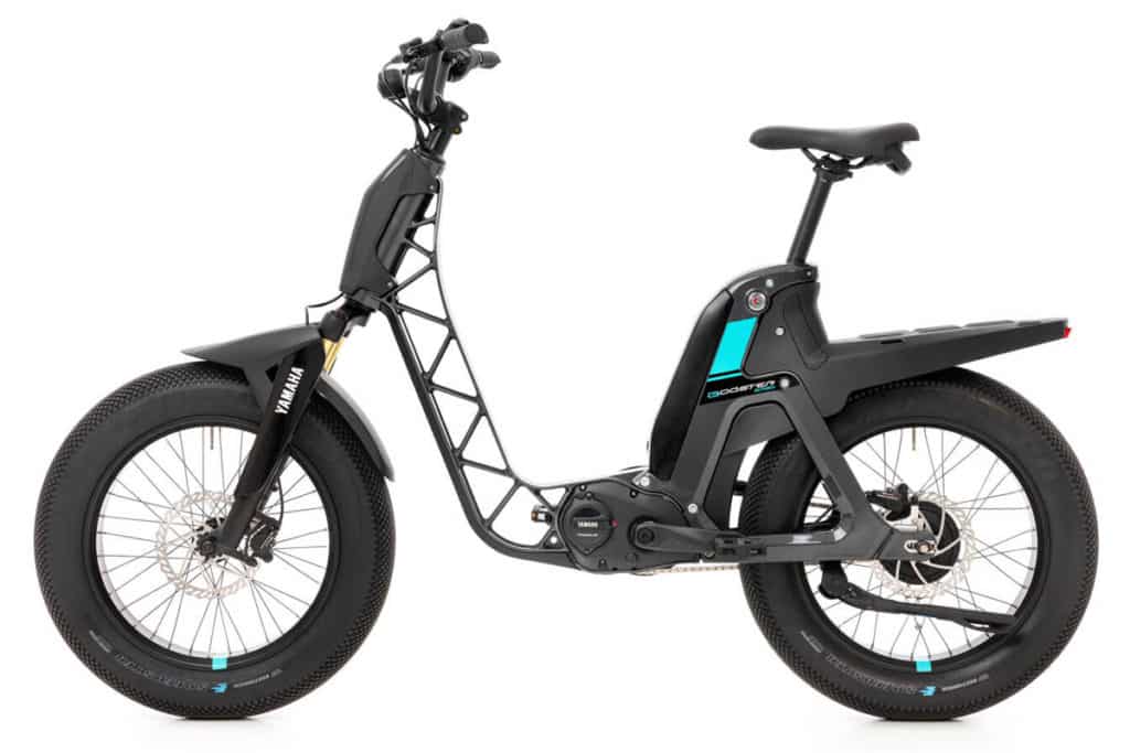 Side view of the Yamaha Booster Easy ebike in the colour Dark Grey Metallic