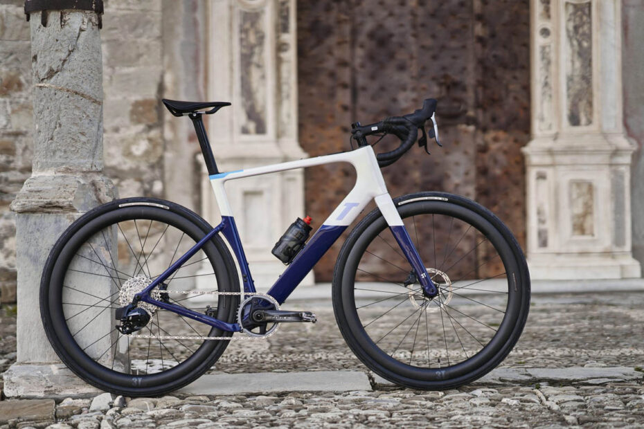 BMW Exploro ebike as a cooperation project with 3T