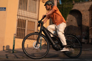 B'TWIN LD 920 E automatic ebike from Decathlon with Owuru drive system